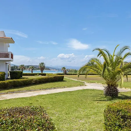 Apartment F & B Summer Collection - Sithonia - Family Maisonette *