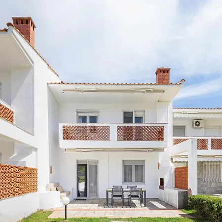 F & B Summer Collection - Sithonia - Family Maisonette *