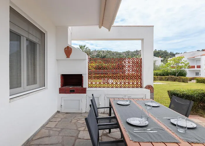 F & B Summer Collection - Sithonia - Family Maisonette