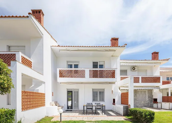 F & B Summer Collection - Sithonia - Family Maisonette *